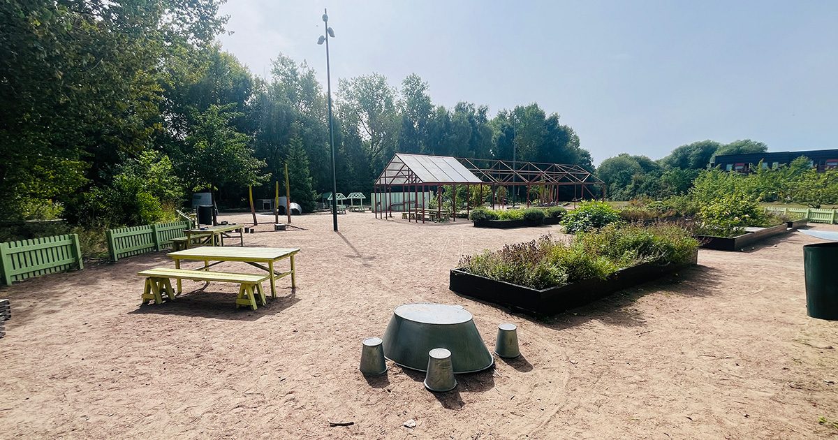 Trådgårdslekplatsen i Husie